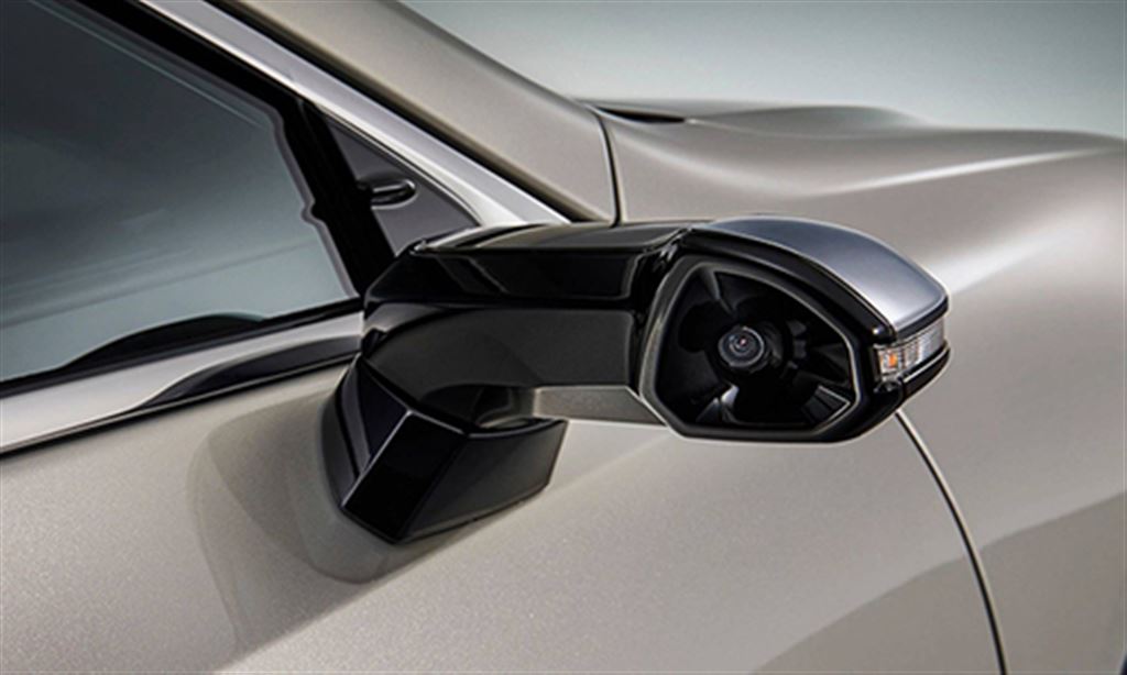 Lexus sắp dùng camera thay cho gương chiếu hậu